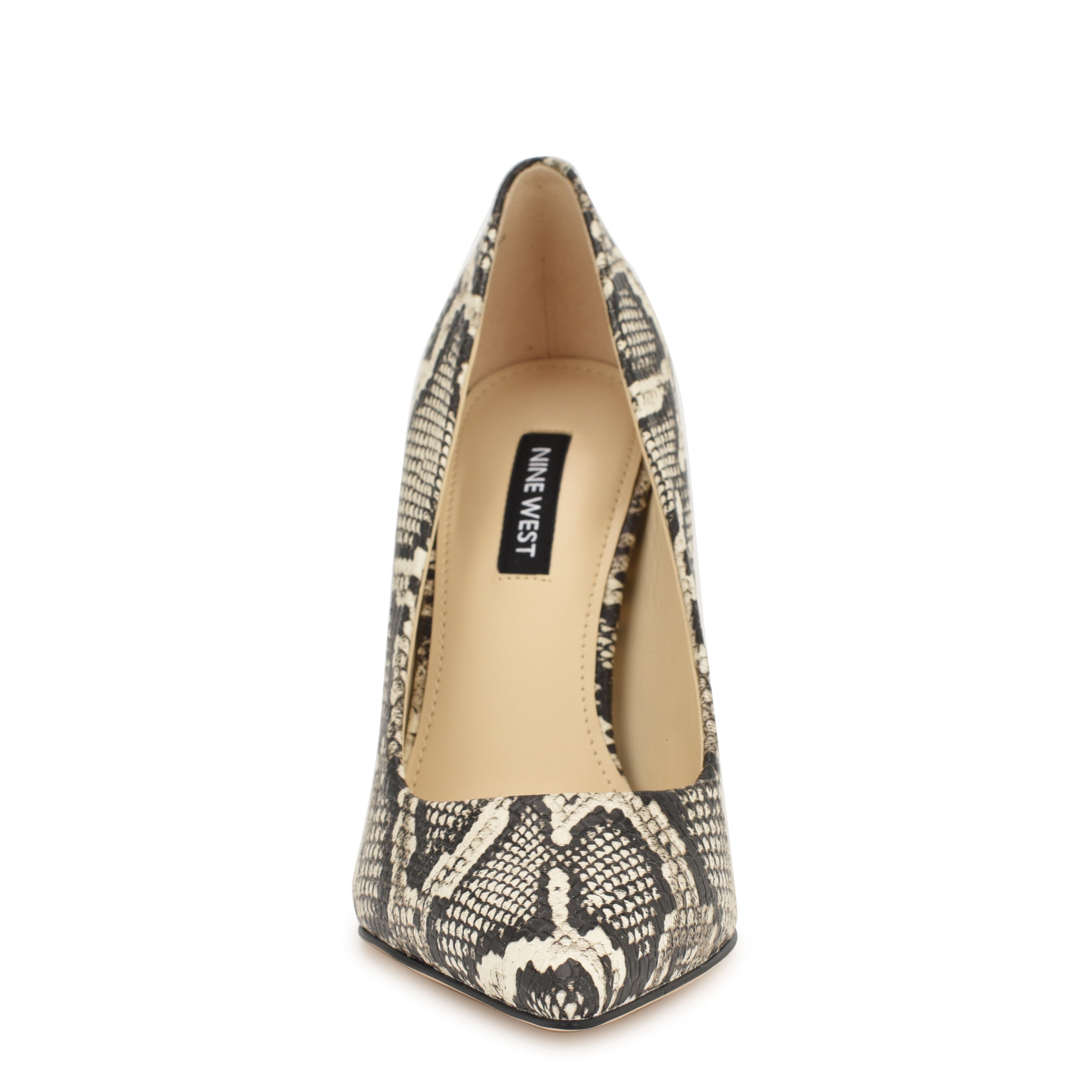 Fresh Pointy Toe Pumps