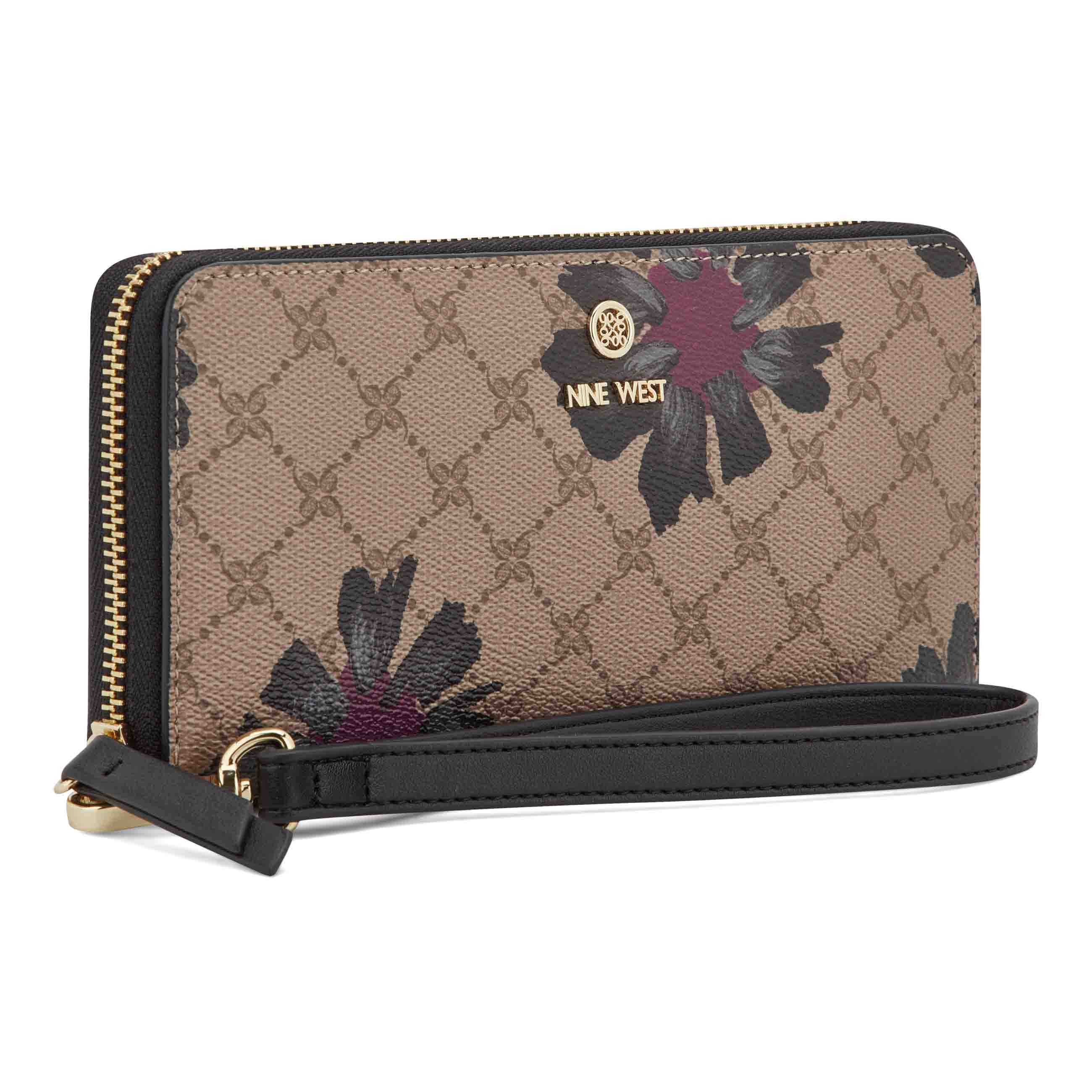 Lockup 9S Zip Around With Wristlet