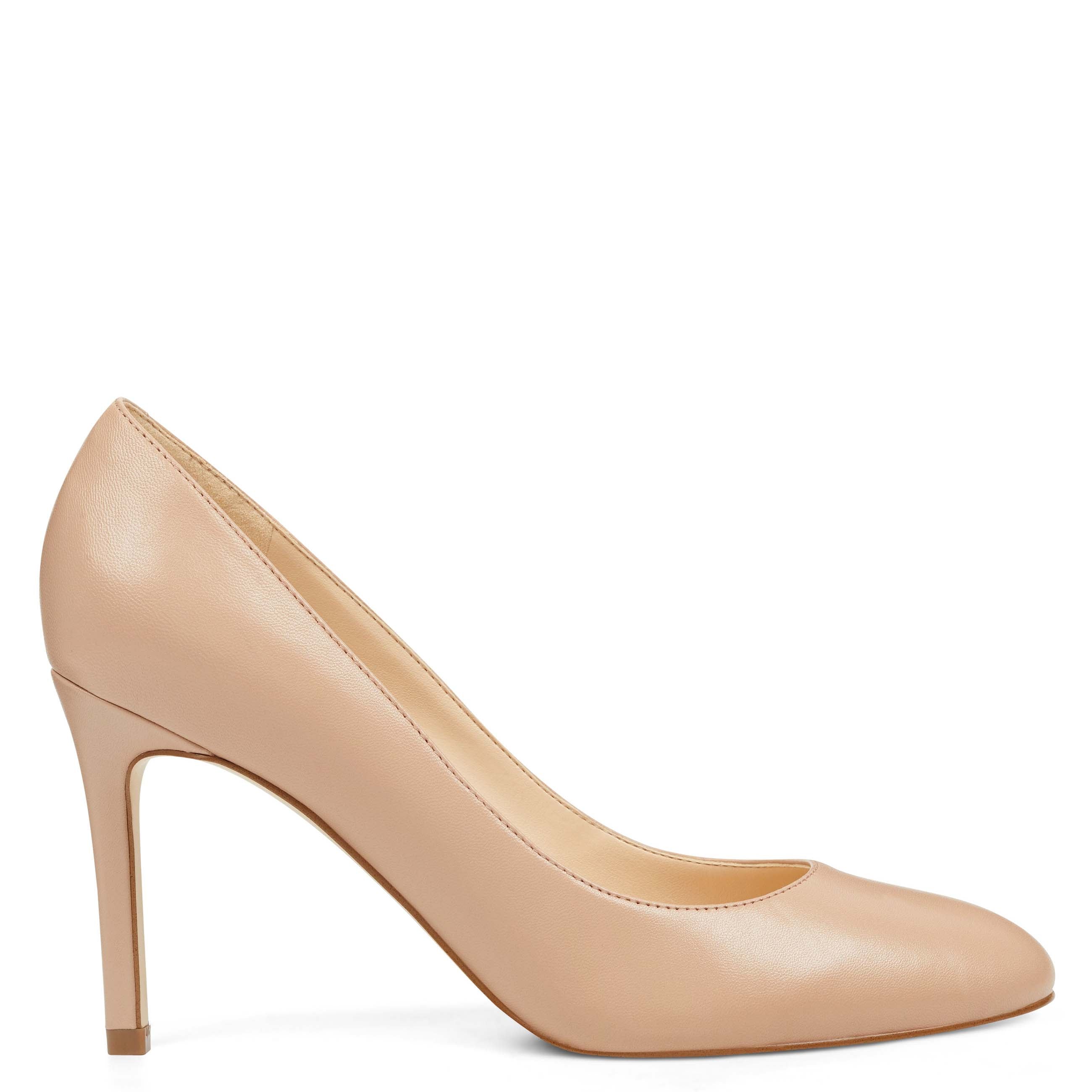 Nude closed toe shoes Outlet