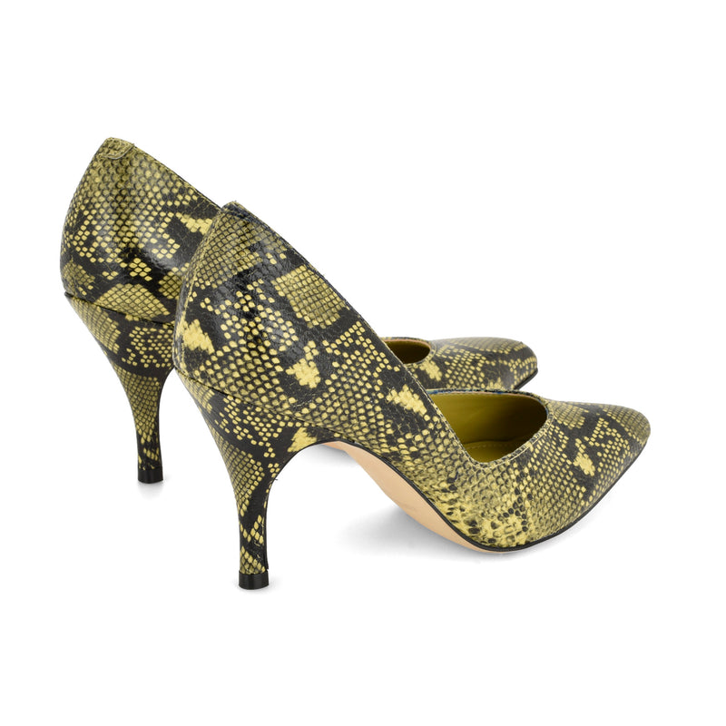 Tango Pointy Toe Pumps