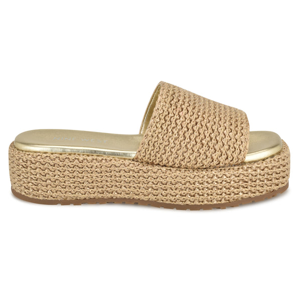 【NINE WEST】Keziah フラットフォーム スライドサンダル Keziah Flatform Slide Sandals – Nine West