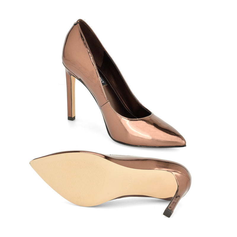 Tatiana Pointy Toe Pumps