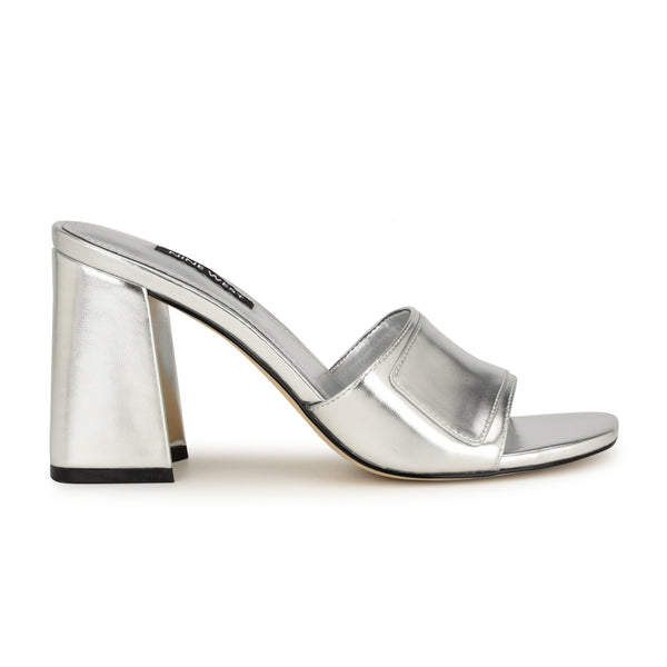 【大特価】Nine West Lidey Eyelet Slide サンダル オシャレ・セール】Nine West Lidey Eyelet Slide サンダル