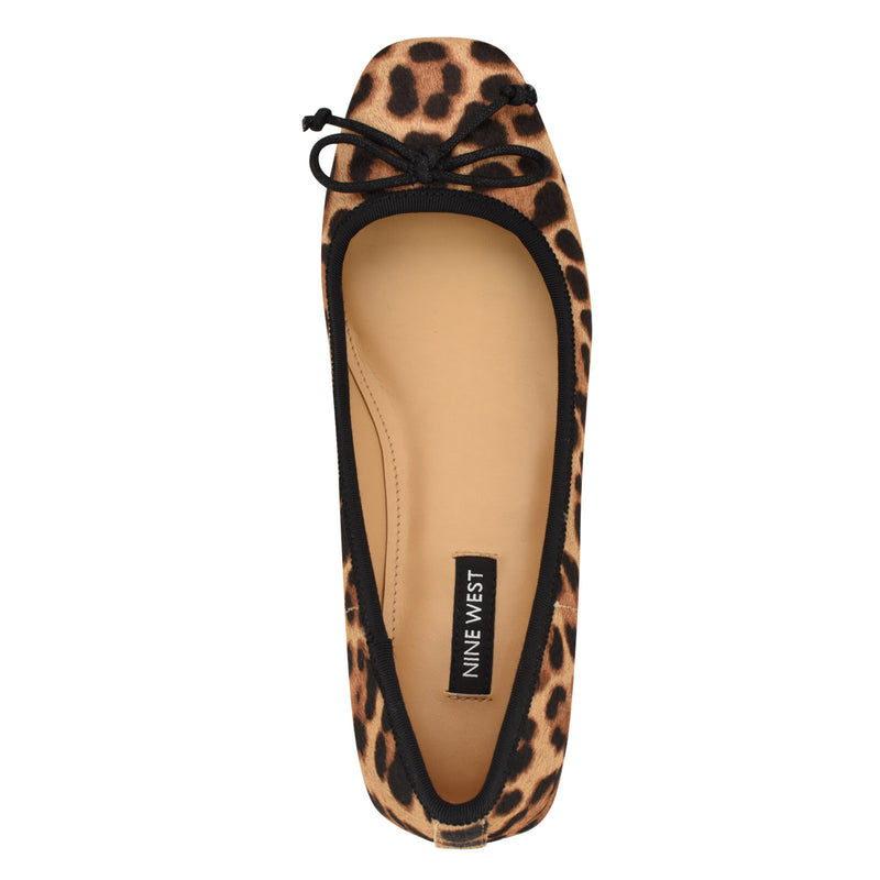 Saruh Square Toe Pumps