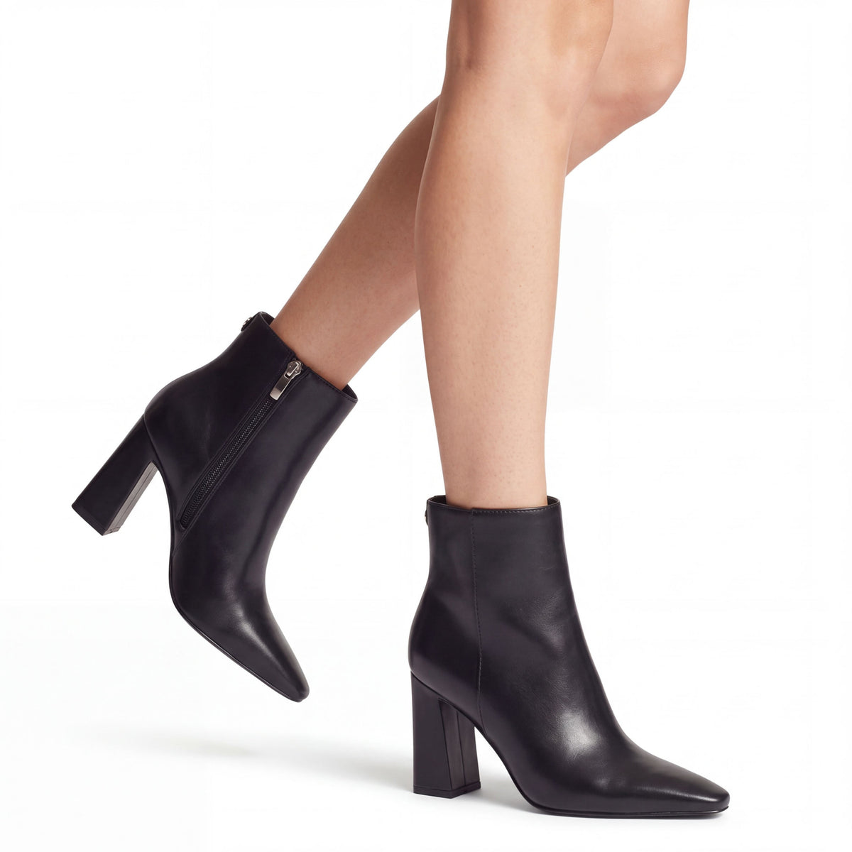Reraye Block Heel Ankle Leather Booties
