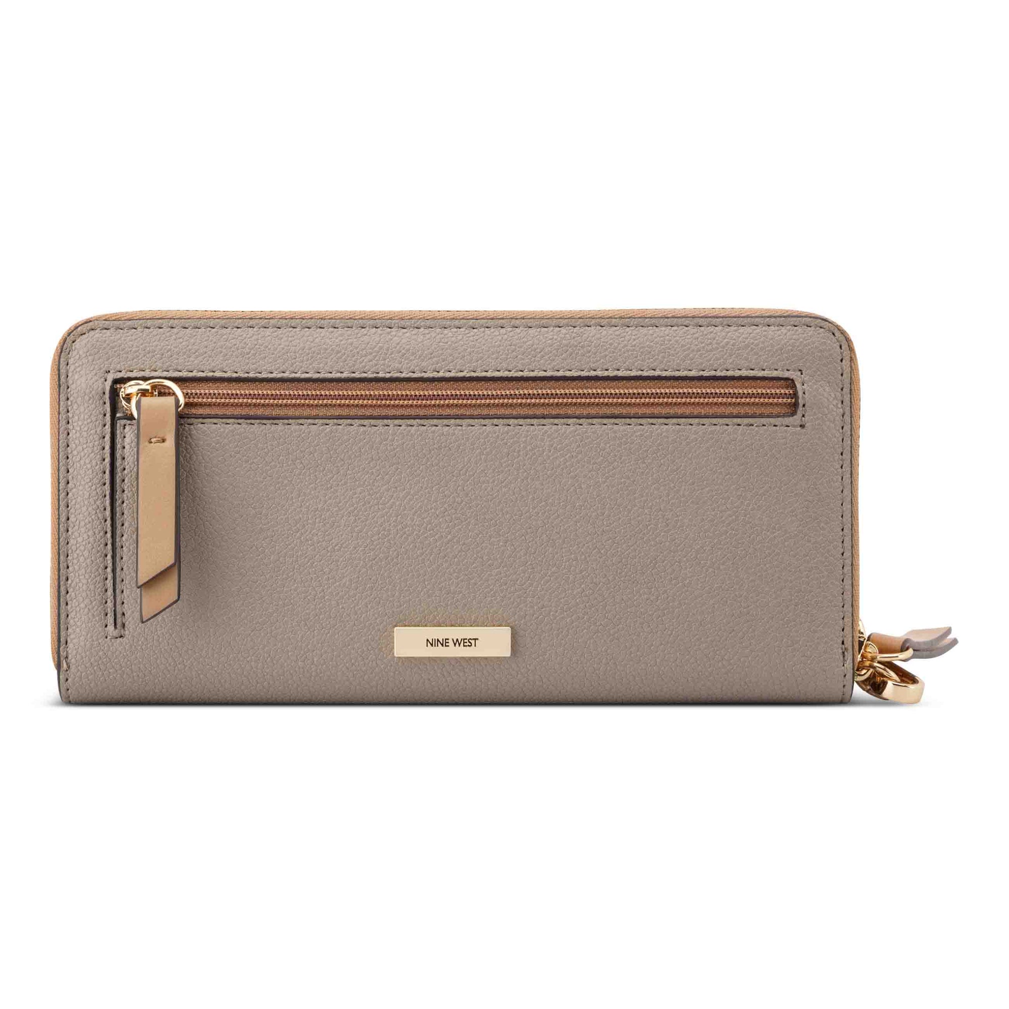 Khora zip around with wristlet