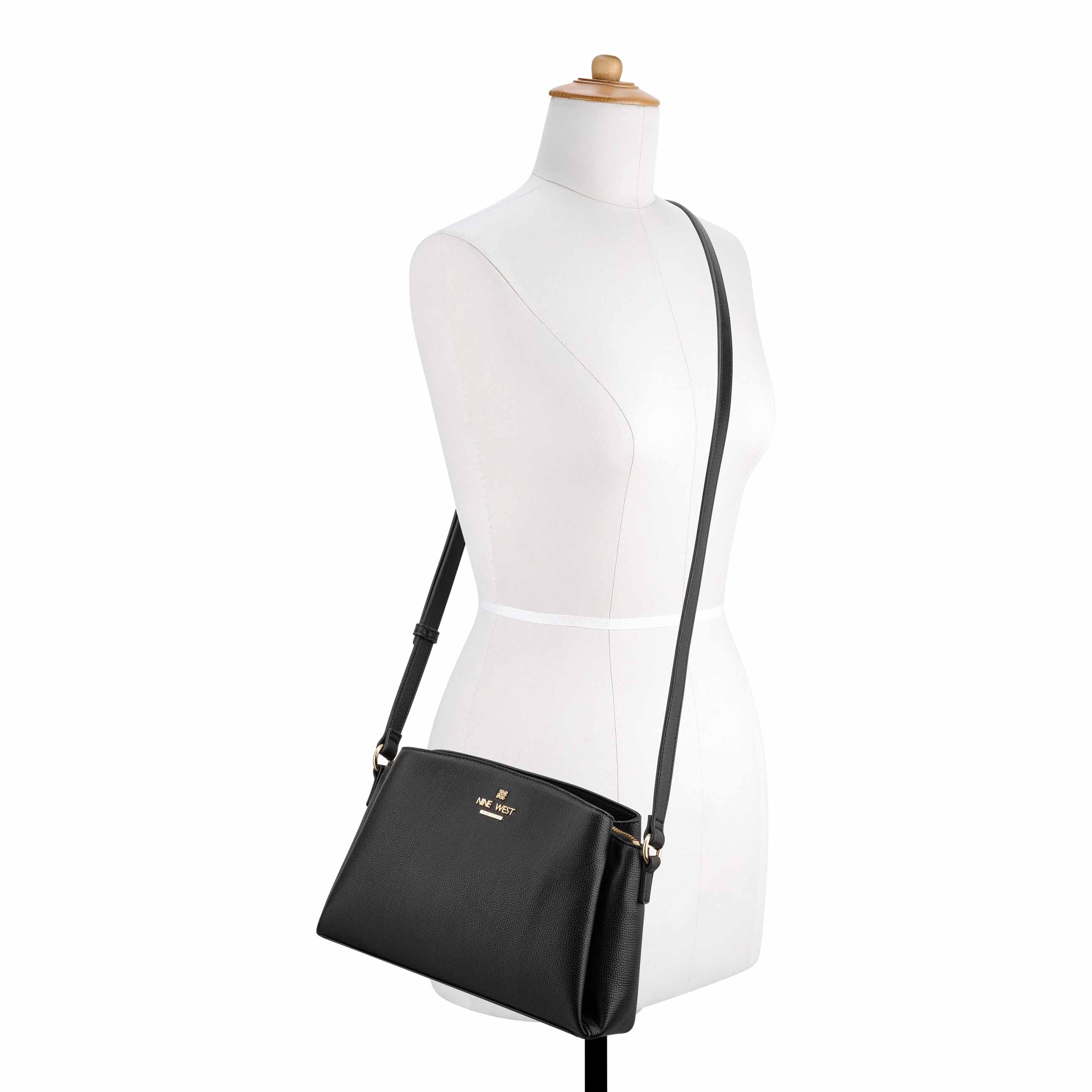 Luela Crossbody - Black | Nine West