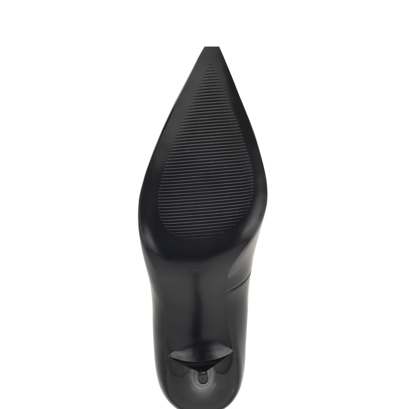 Princesa Pointy Toe Pumps