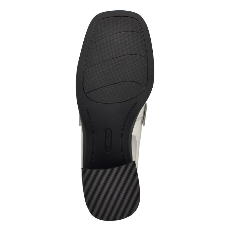 Avalia Heeled Loafers