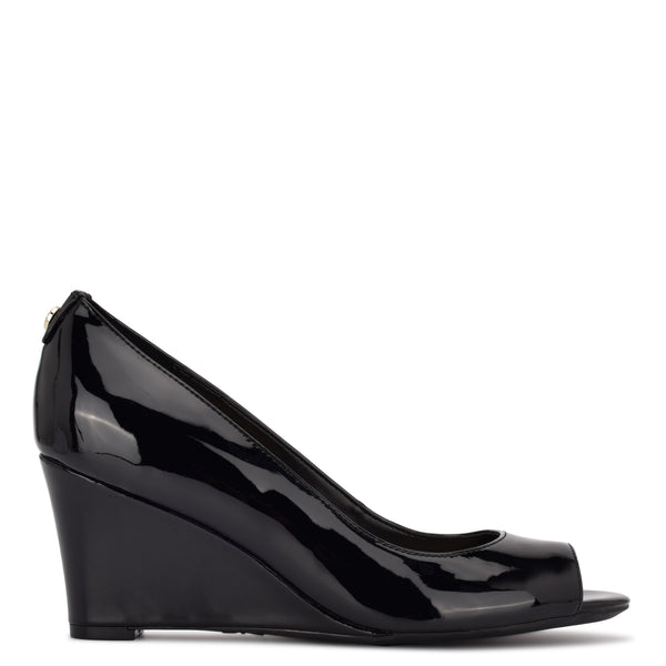 セール! Nine West 人気 Cape 9x9 ドレス ウェッジ パンプス セール! Nine West 人気 Cape 9x9 ドレス ウェッジ パンプス