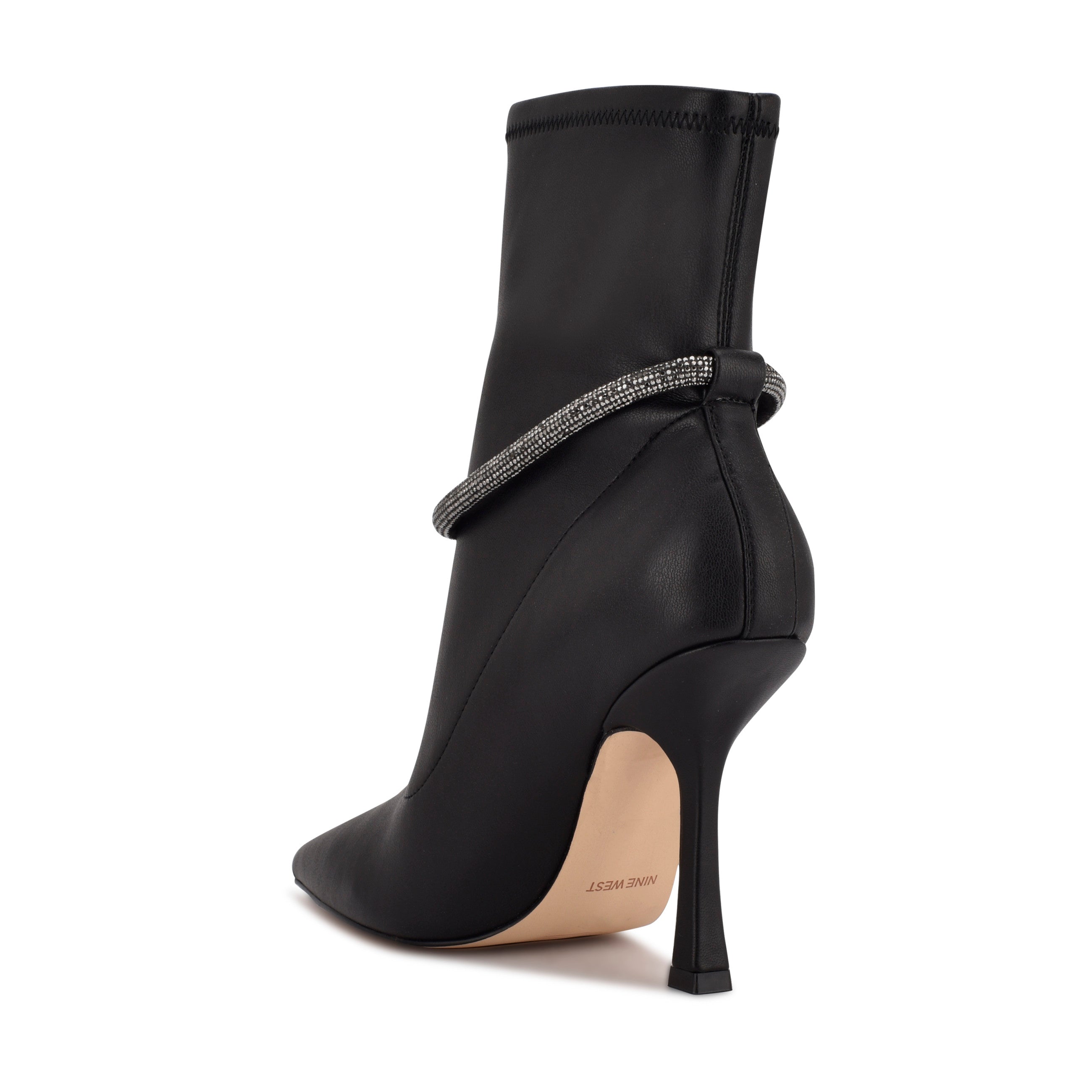 Nine west 2025 artissa booties