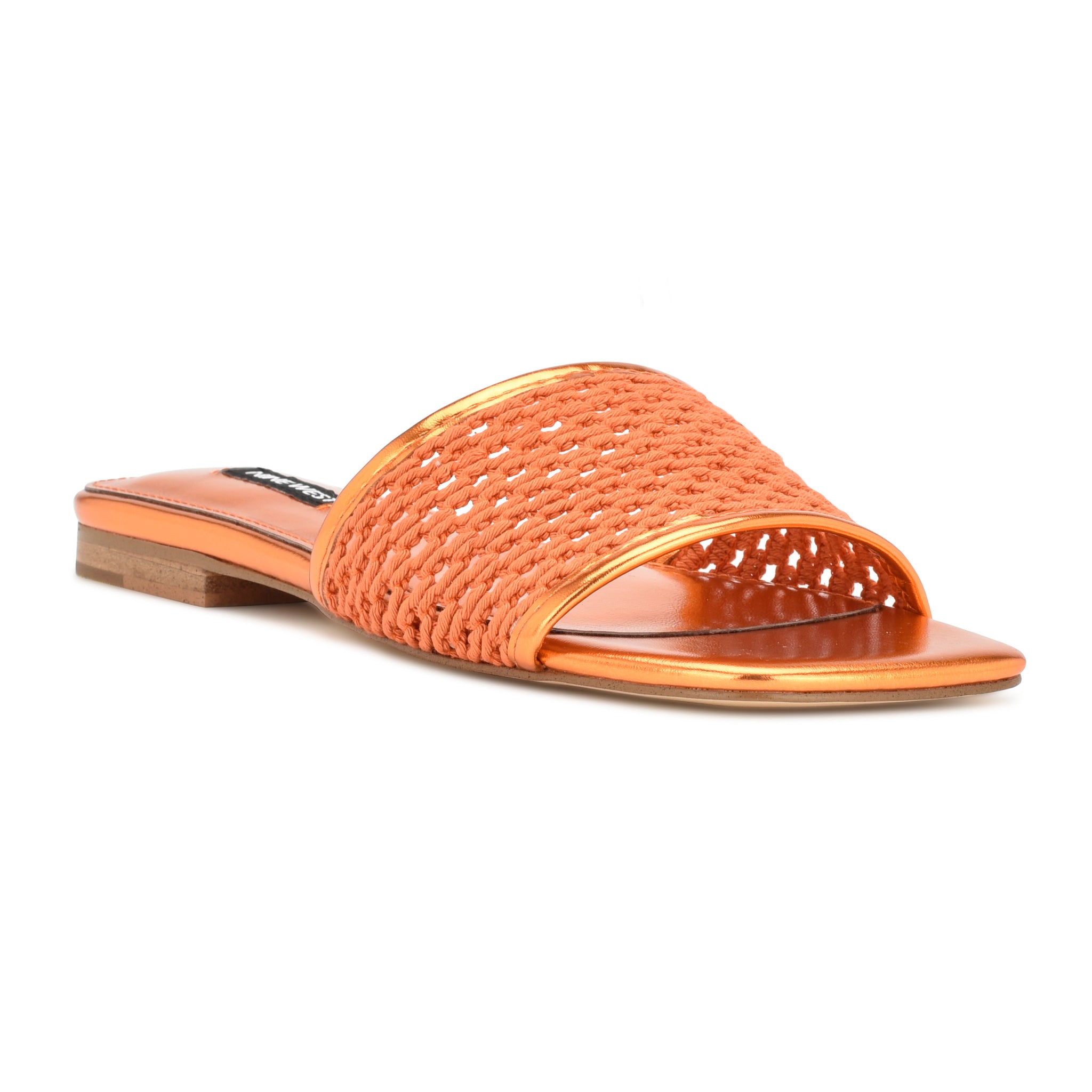 Woven flat sandals in gold metallic leather | Jonak