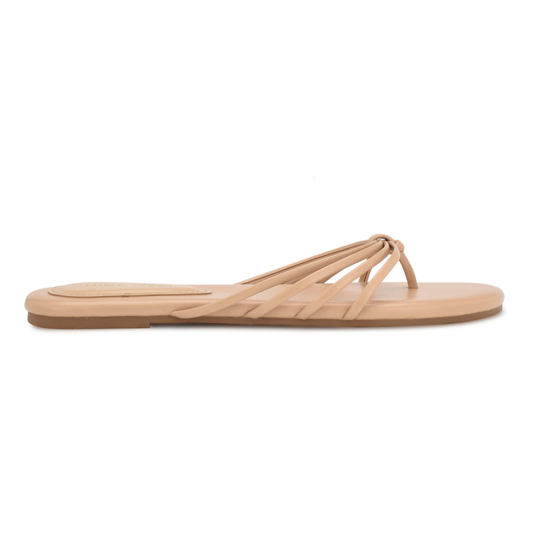 나인웨스트 NINEWEST Blithe Flat Sandals,Warm Blush